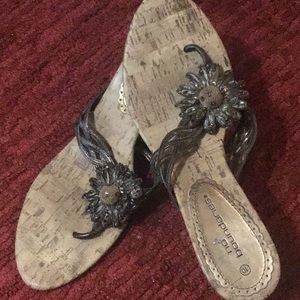 Synthetic cork alike